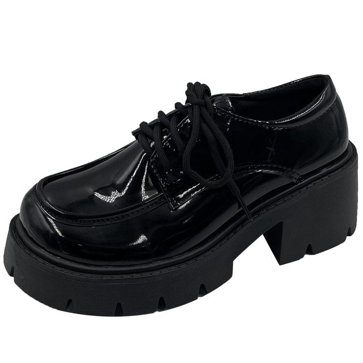 Damen Chunky Schnürschuhe mit robustem Blockabsatz und glänzender Oberfläche W&W