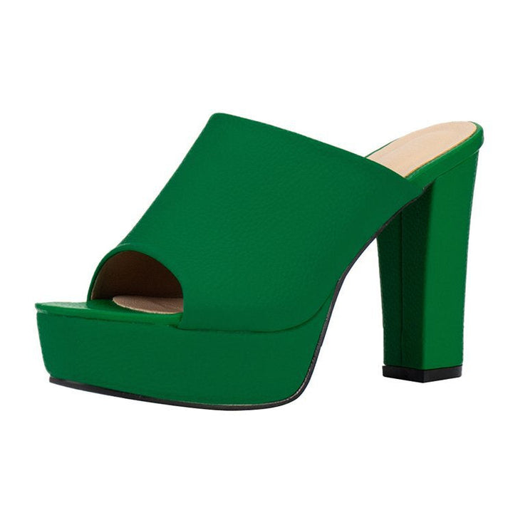 Damen Plateau-Pantoletten mit offenem Zehenbereich und stylishem Blockabsatz W&W Mode