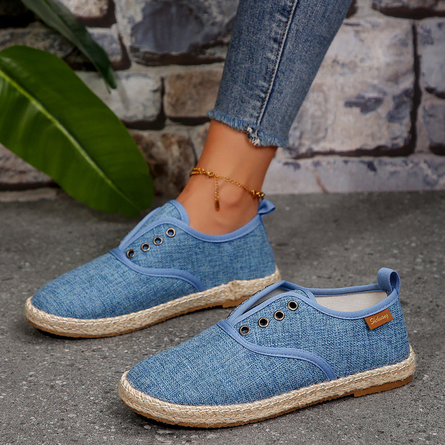 Damen Casual Espadrille Slip-Ons mit stylischem distressed Denim-Muster WW