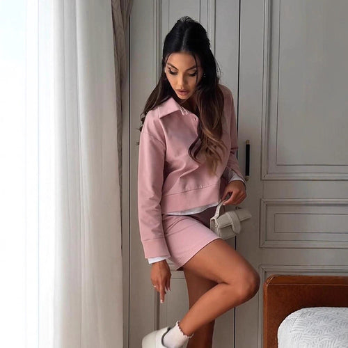 Damen sportliches Set mit Crop-Oberteil und Minirock WW