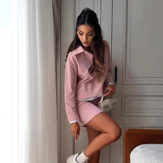 Damen sportliches Set mit Crop-Oberteil und Minirock WW