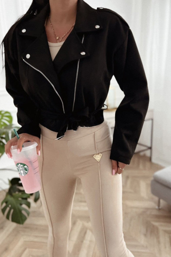 Damen Bikerjacke aus hochwertigem Wildlederimitat mit tailliertem Schnitt und seitlichen Reißverschlüssen WW