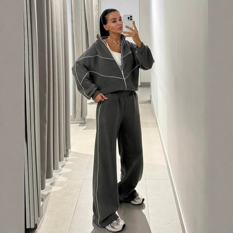 Damen sportliches Oversized-Set mit hohem Kragen und elastischen Bündchen WW