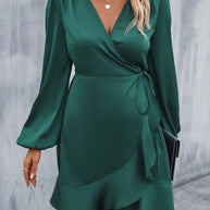 WW | V-Ausschnitt Kleid Satin Taille Eng Niedrig Ausschnitt Lässig Midi Kleid Süß Frauen Kleidung