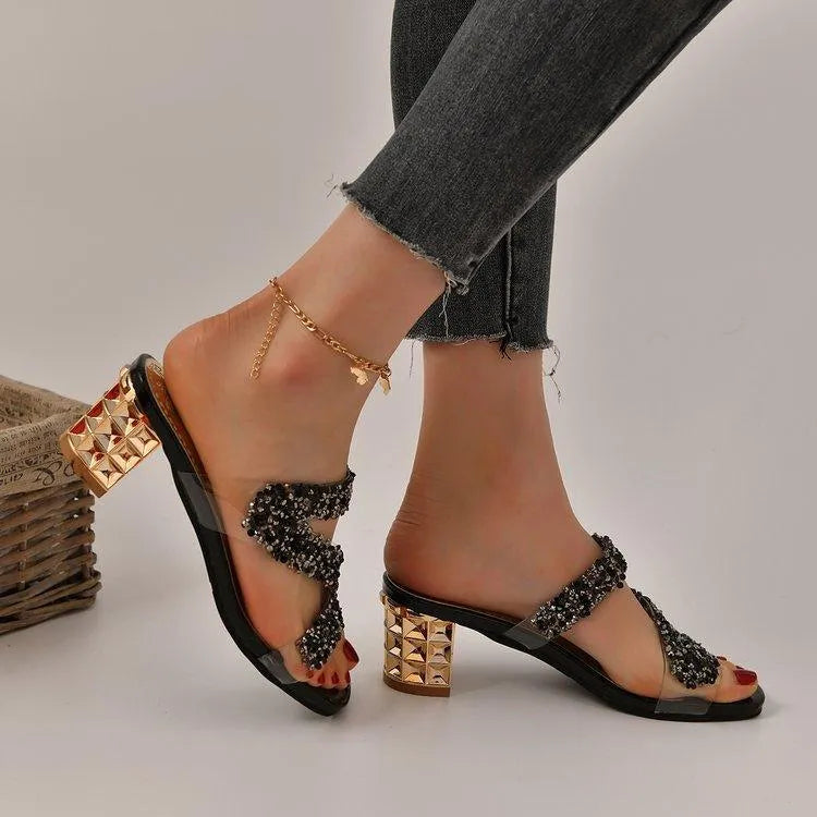 WW | Sandalen mit Absätzen und Pailletten