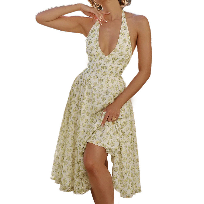 Damen Sommerkleid mit tiefer V-Ausschnitt und verspieltem Faltschößchen W&W Mode