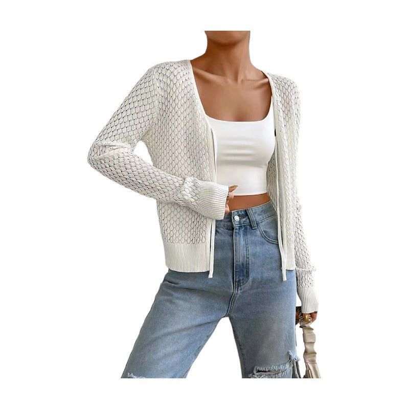 Damen Strickjacke mit tiefer V-Öffnung und zartem Lochmuster WW