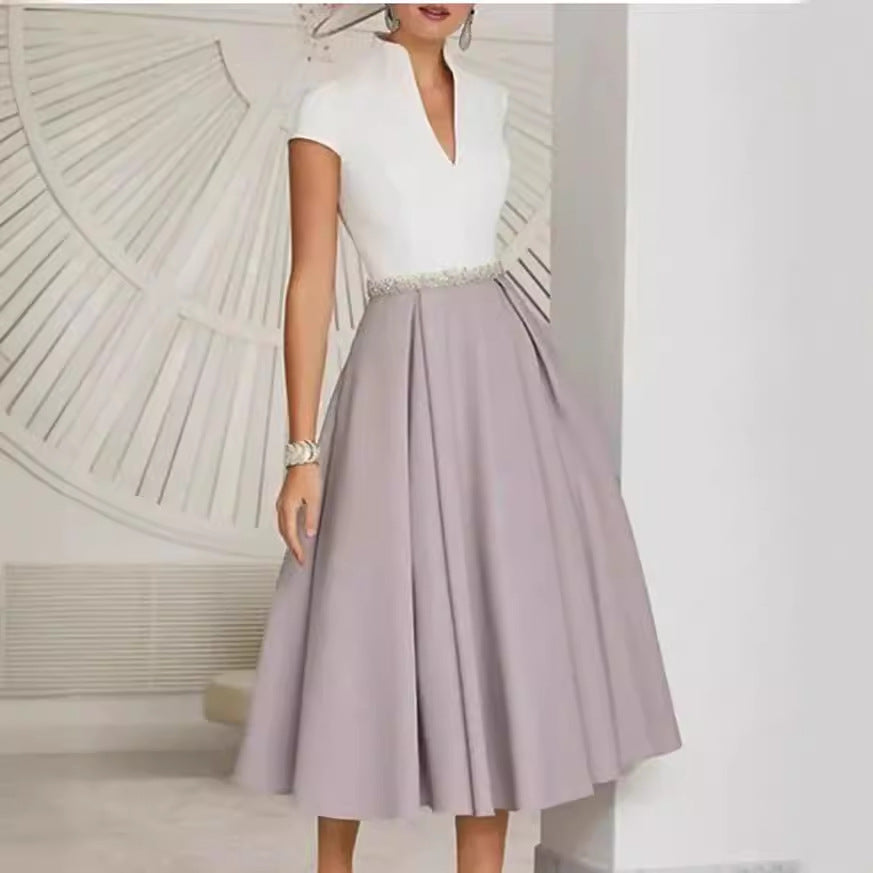 WW | Weißes Farbblock V-Ausschnitt Ausgestellt Sommerkleid