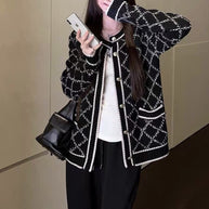 Damen Strickjacke mit dekorativem Muster und Taschen WW