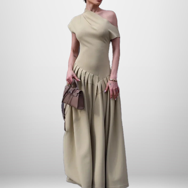 Damen Elegantes Maxi-Kleid mit asymmetrischem Ausschnitt und schwingendem Rock WW