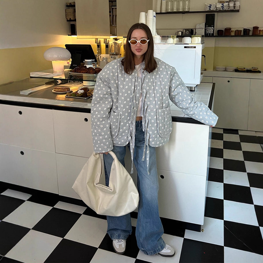 Damen Steppjacke mit großflächigen Punkten und lockerer Passform WW