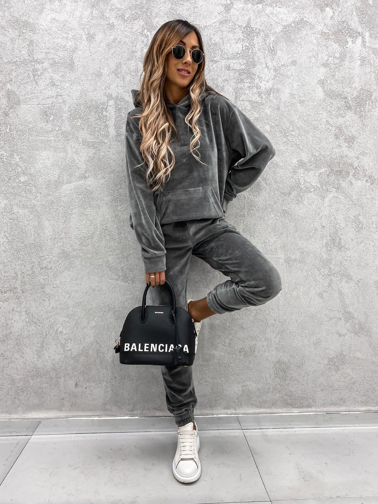 Damen kuscheliges Fleece-Set mit oversized Hoodie und bequemen Jogginghosen WW