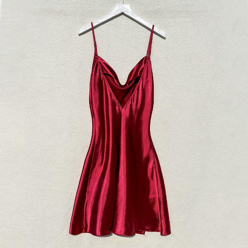 Damen Satin Kleid mit tiefem Ausschnitt WW