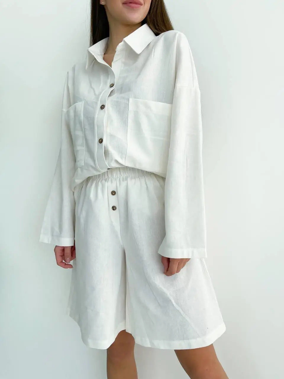 Damen Relaxed Fit Button-Up Shirt und elasticalm Bund Shorts Set WW