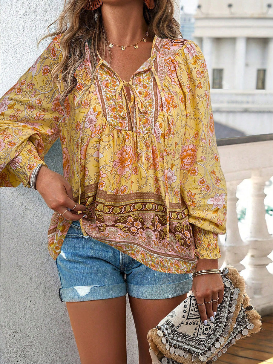 Damen Blusenshirt mit floralem Design und lässigem Schnitt WW