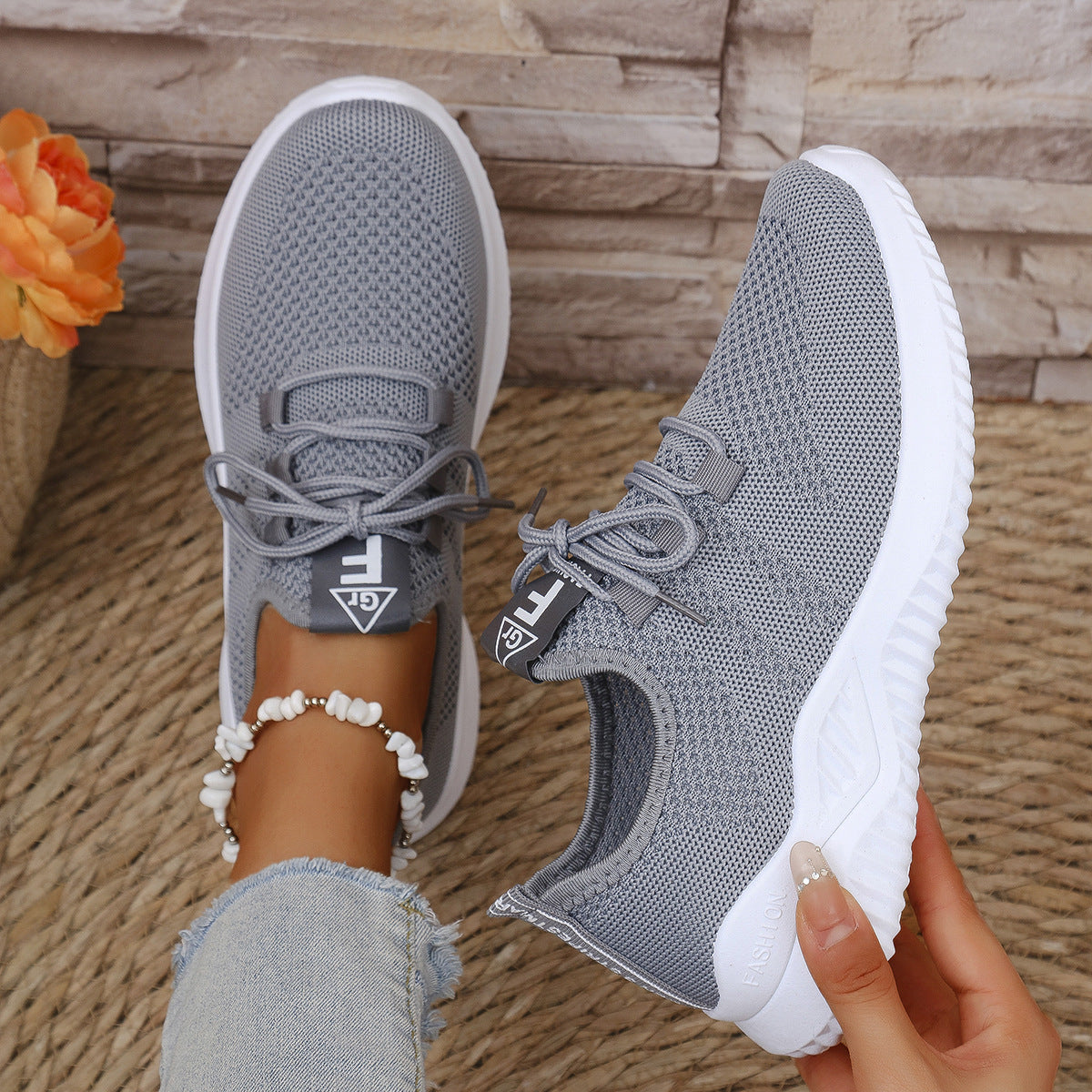 Damen atmungsaktive Sneaker in modischem Design WW