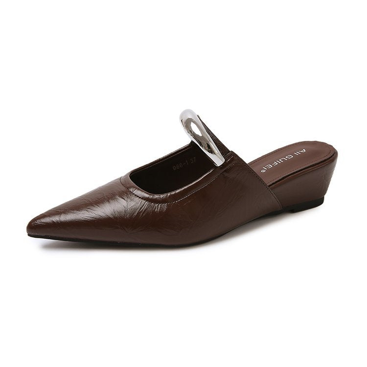 Damen elegante Slingback Mules mit spitzem Zehenbereich und dekorativem Ketten-Detail W&W Mode
