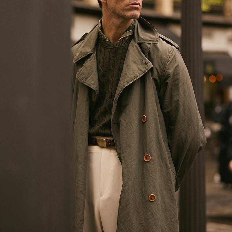 Herren Lange Trenchcoat im klassischen Stil mit praktischen Taschen WW
