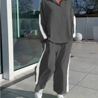 Damen Sportliches Freizeitanzugs-Set mit hohem Kragen und seitlichen Streifen WW