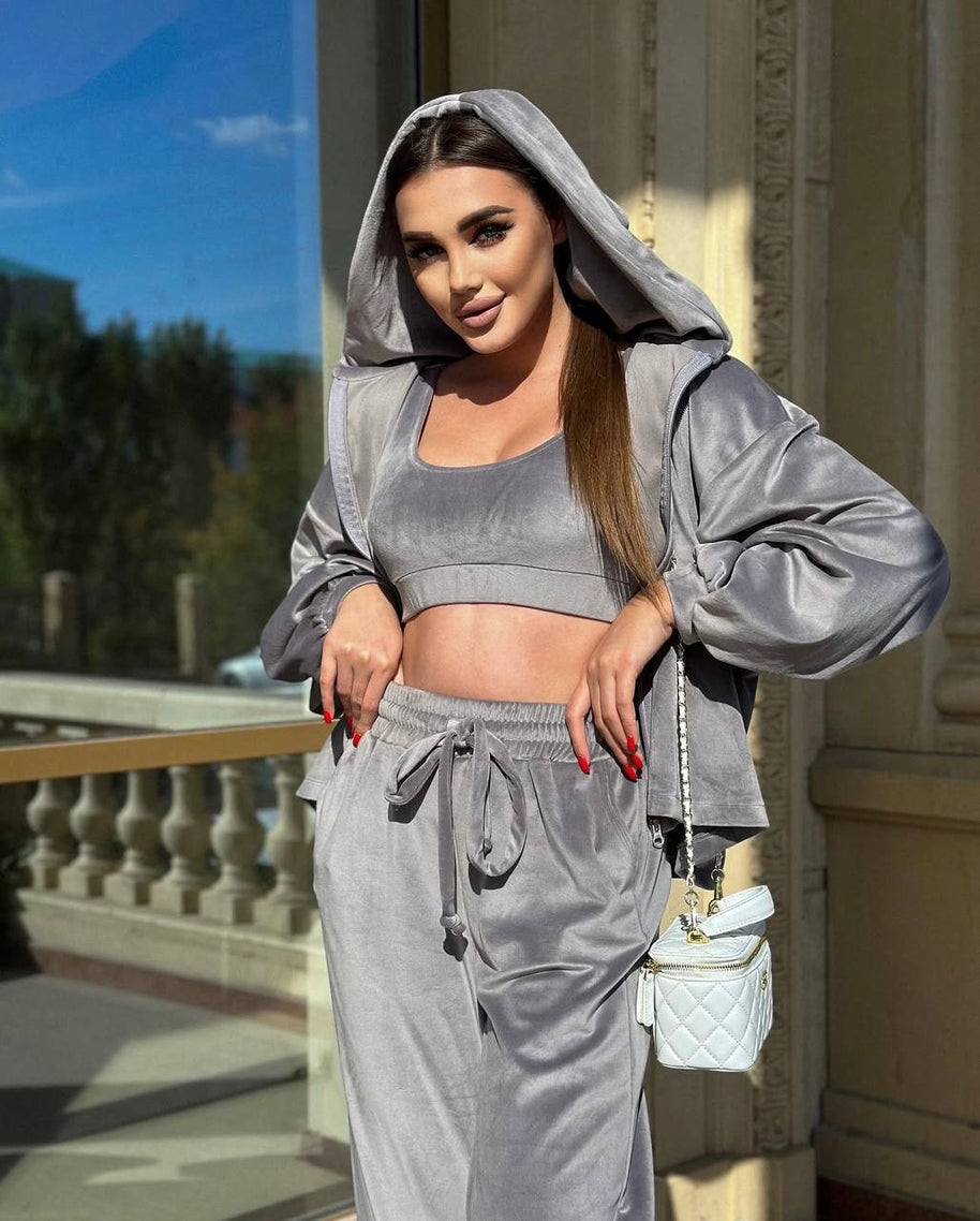 Damen Sportliches Velvet Loungewear-Set mit Hoodiefunktion WW