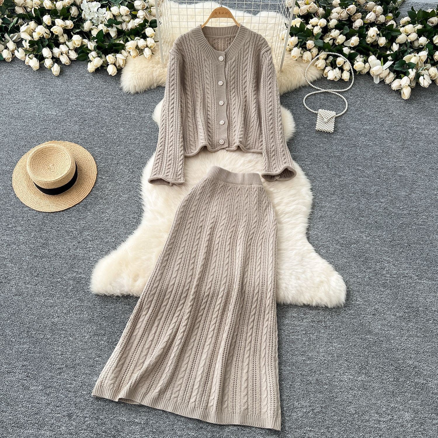 Damen Strickensemble mit Zopfstruktur WW