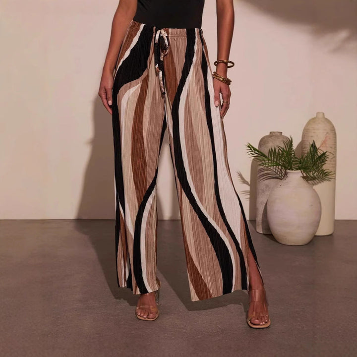 Damen Plissee-Hose mit weitem Bein und seitlichen Schlitzen W&W Mode