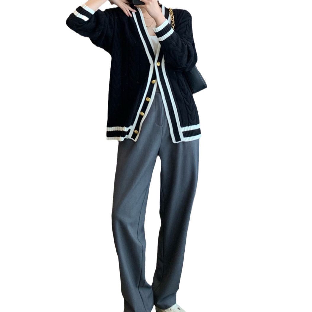 Damen Strickjacke mit elegantem Zopfdesign WW