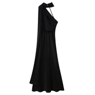 Damen Abendkleid mit elegantem Stehkragen und voluminösem Cape W&W