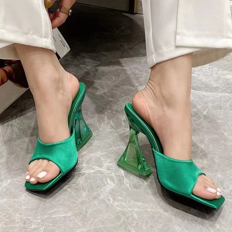 Damen Mules mit transparentem Blockabsatz und modischem Obermaterial WW