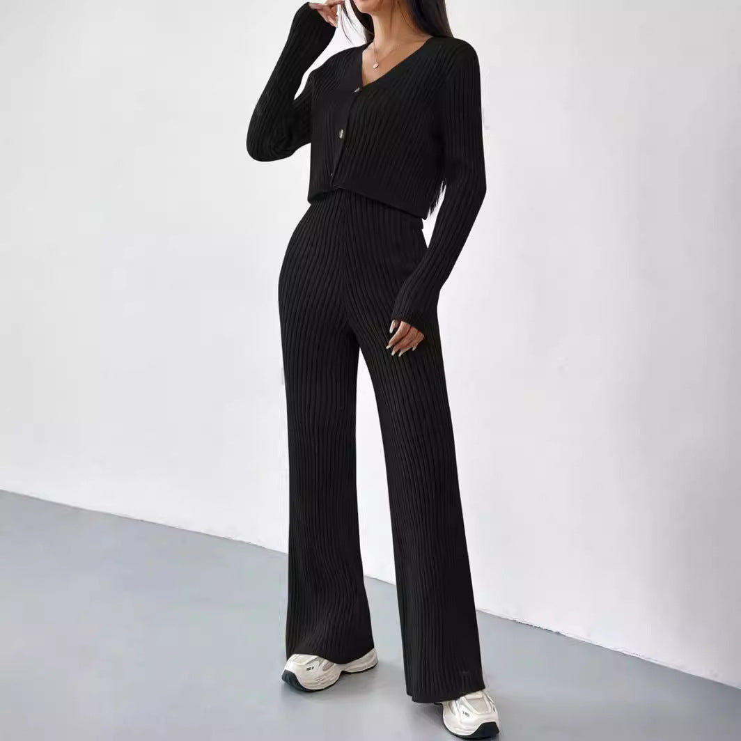 Damen Set mit Rippstruktur und modischem V-Ausschnitt WW