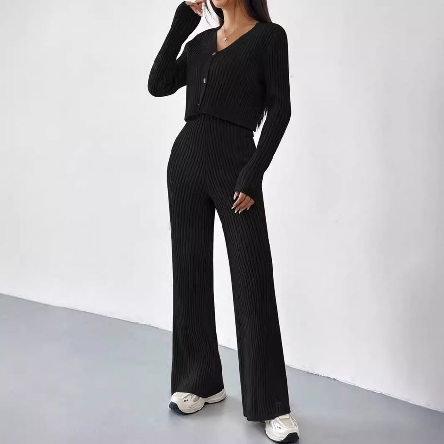 Damen Set mit Rippstruktur und modischem V-Ausschnitt WW