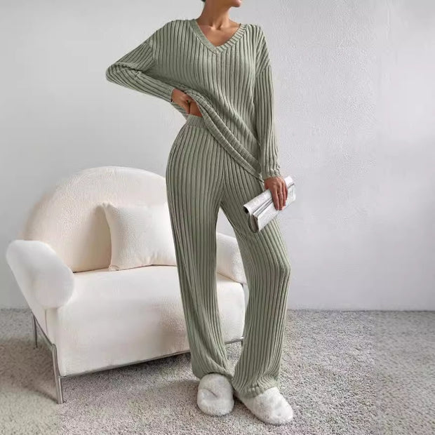 Damen bequemer Strickanzug aus hochwertigem Baumwollmix mit modernem Rippenmuster WW