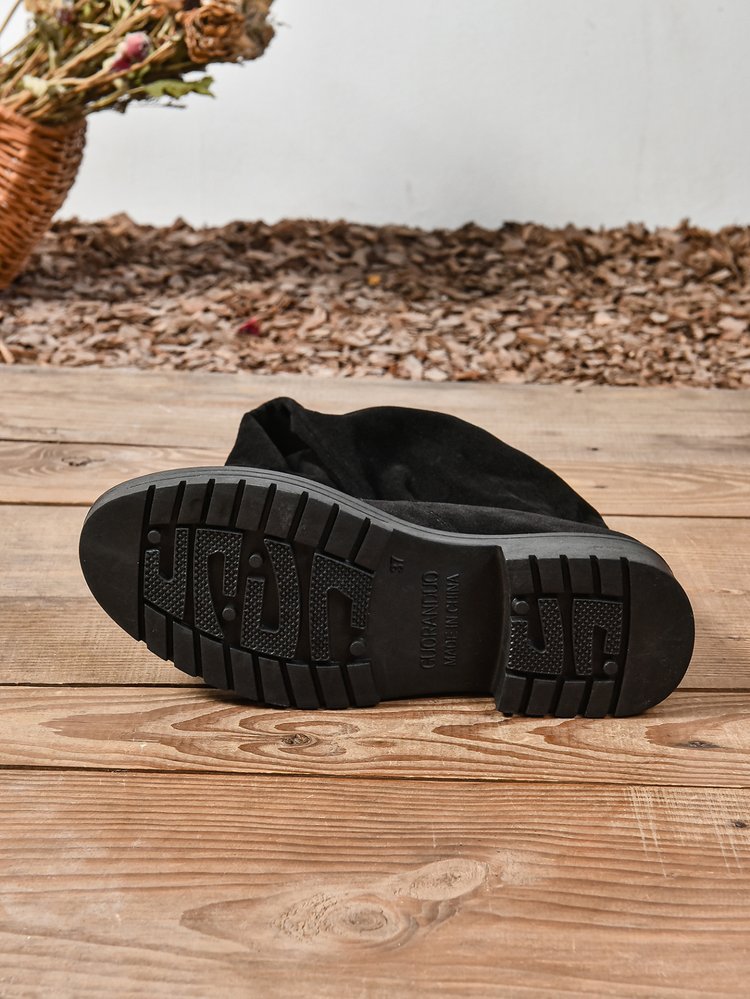 WW | Bequeme und maßgeschneiderte orthopädische Stiefel