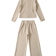 Damen sportliches Set mit Stehkragen und weitem Hosenansatz WW