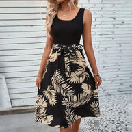 Damen Midikleid mit dekorativer Schleife und elegantem Palmendruck W&W