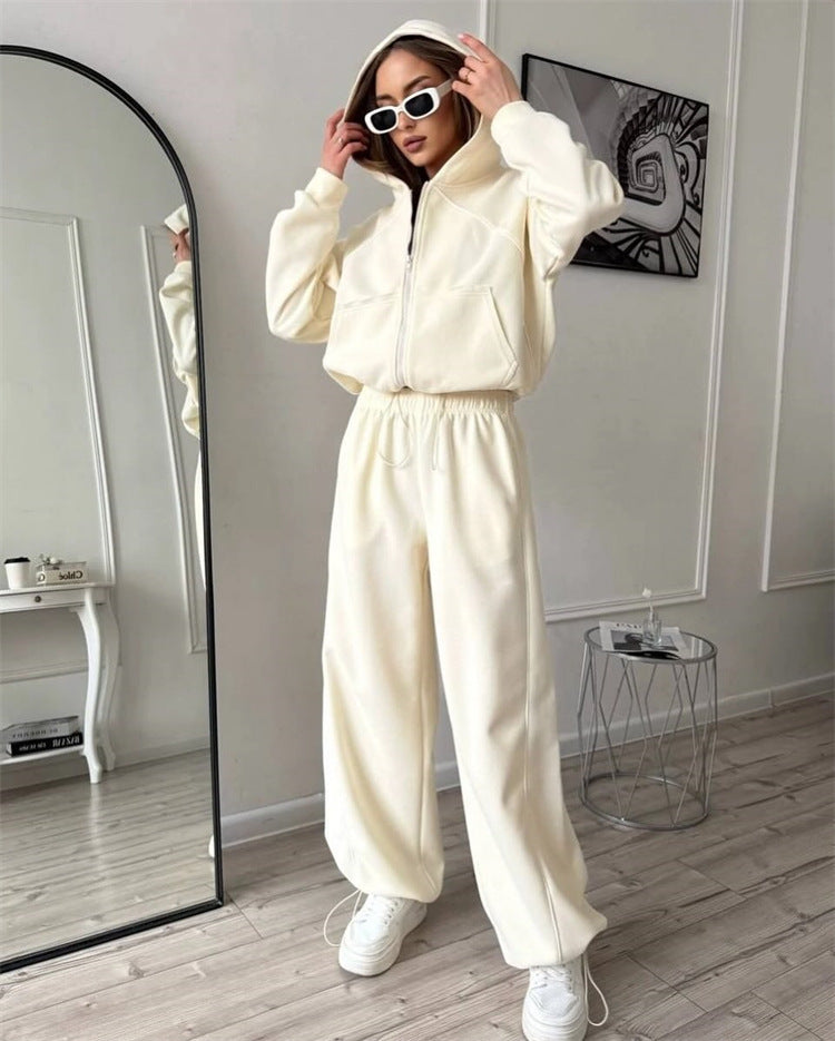 Damen sportliches Freizeit-Set mit cropped Hoodie und weiten Hosen WW