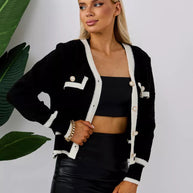 Damen Strickjacke mit Knopfdetails und kontrastierenden Abschlüssen WW