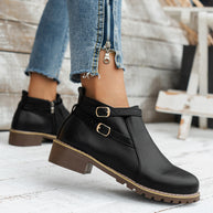 WW | Modische orthopädische Stützstiefel.