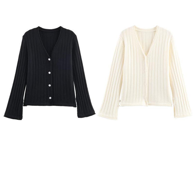 Damen Strickjacke mit elegantem V-Ausschnitt und praktischen Knöpfen WW