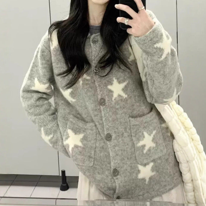 Damen Strickjacke mit Sternenmuster und praktischen Taschen WW