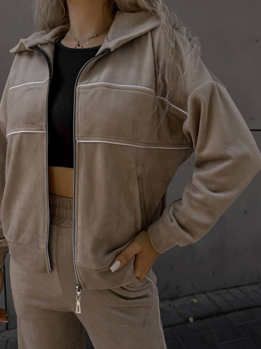 Damen Sportliches Fleece-Set mit Reißverschluss und Kapuze WW