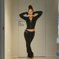 Damen Strickanzug mit Reißverschluss und weitem Bein WW