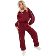 Damen sportliches Freizeit-Set mit hochgeschlossener Jacke und weit geschnittenen Hosen WW