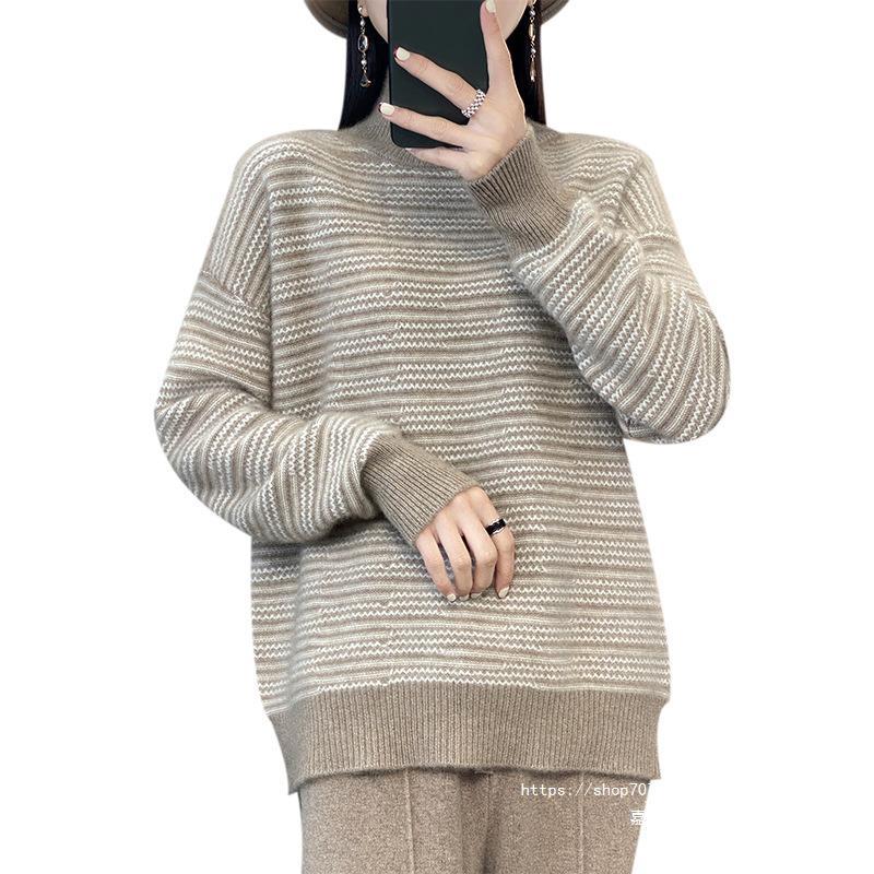 Damen Strickpullover mit modernem Streifenmuster und bequemen Daumenlöchern WW