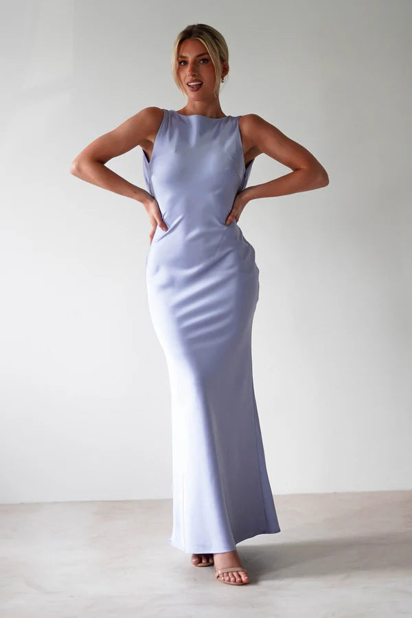 Damen Maxikleid im eleganten Satin-Look mit figurbetonendem Schnitt W&W Mode