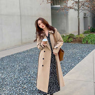 Frühlings-Trenchcoat