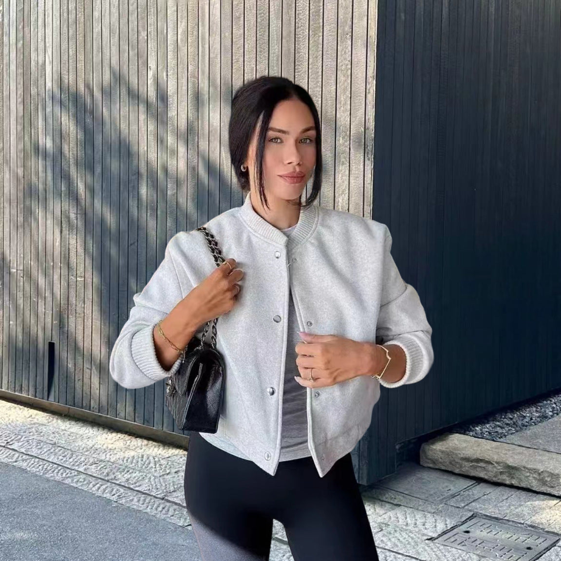 Damen Sportliche Oversize-Jacke mit Reißverschluss und voluminösen Ärmeln WW