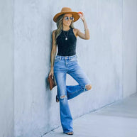 Damen Schlagjeans mit Distressed-Details und hohem Bund WW