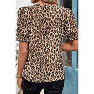 Damen Bluse mit modischem Leopardenmuster und verspielten Rüschendetails WW