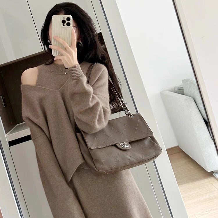 Damen Strickensemble mit weitem Schnitt und V-Ausschnitt WW